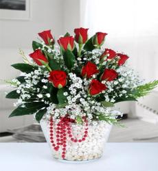 Sevgi Bahçesi Kırmızı Gül Aranjmanı